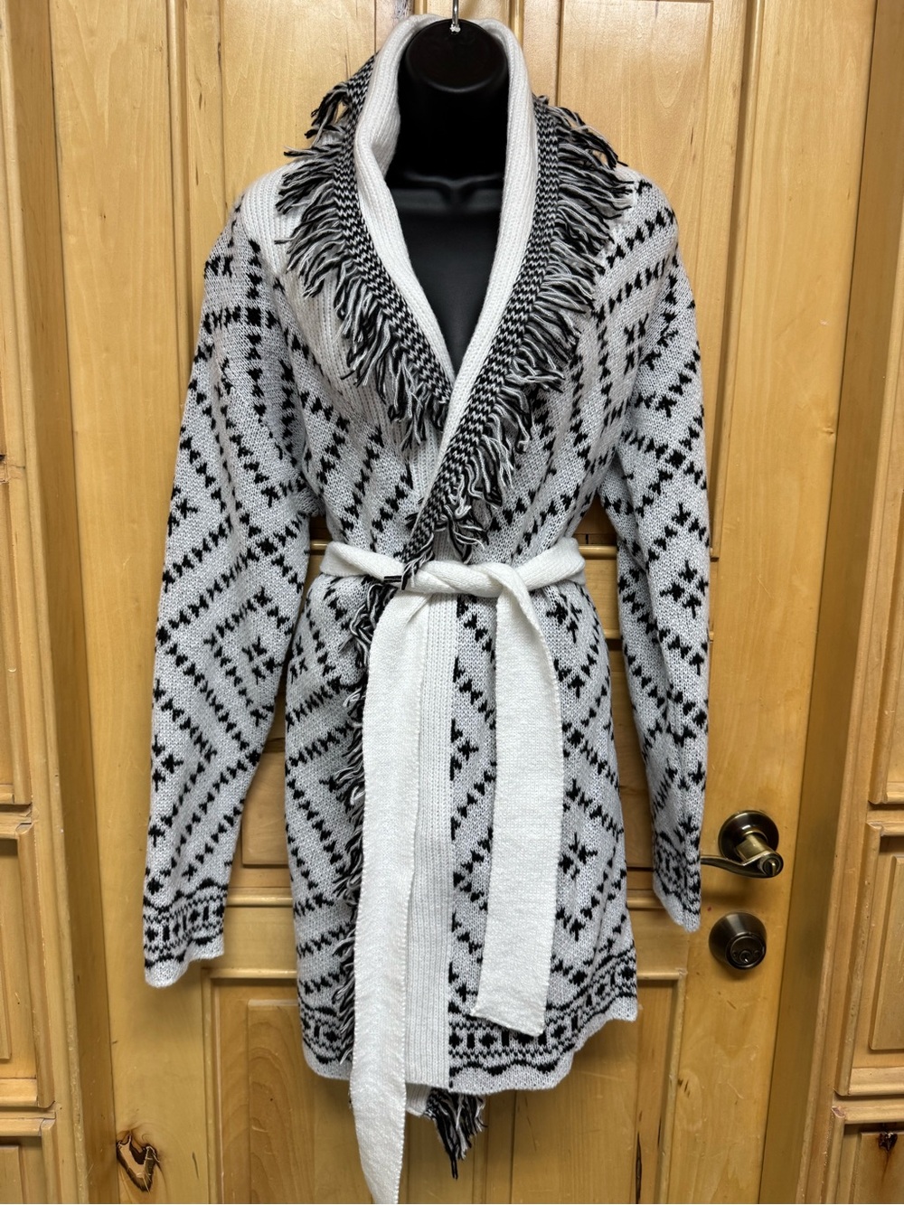 SHEIN Black & White Fringe Shawl-Collar Belted Cardigan Robe